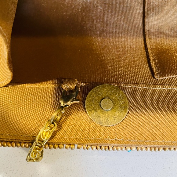 Lovely David Jeffrey Beaded Clutch/Handbag - Picture 14 of 16